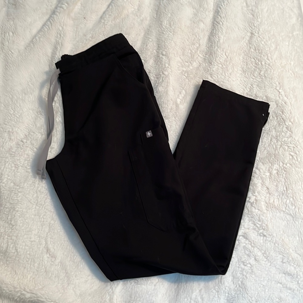 FIGS yola skinny scrub pant black